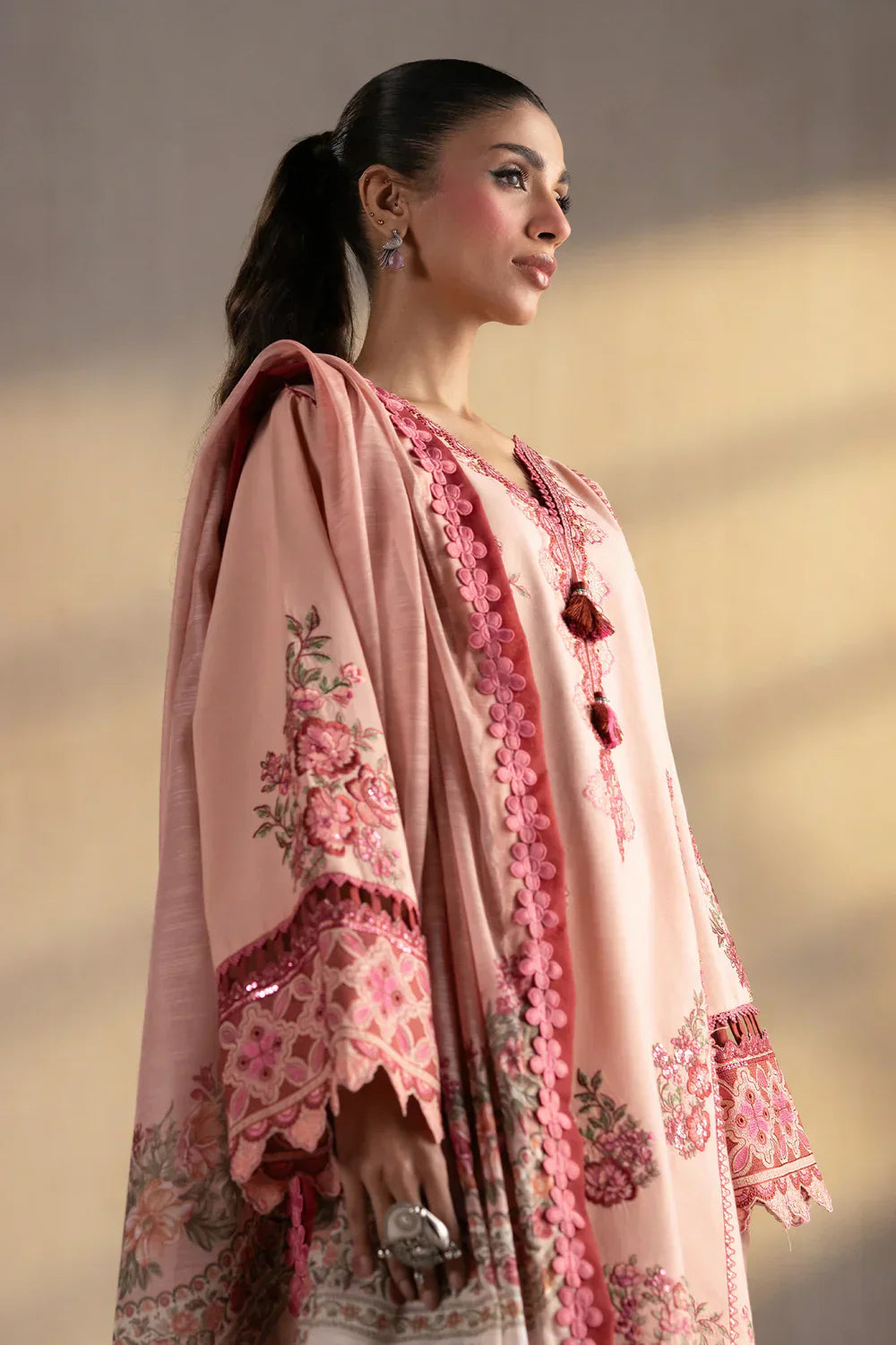 Rose Reverie Embroided Lawn 3-Piece Outfit - Fresh Floral Charm