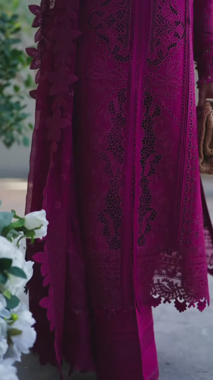 Magenta Embroidered Dhanak 3-Piece Suit