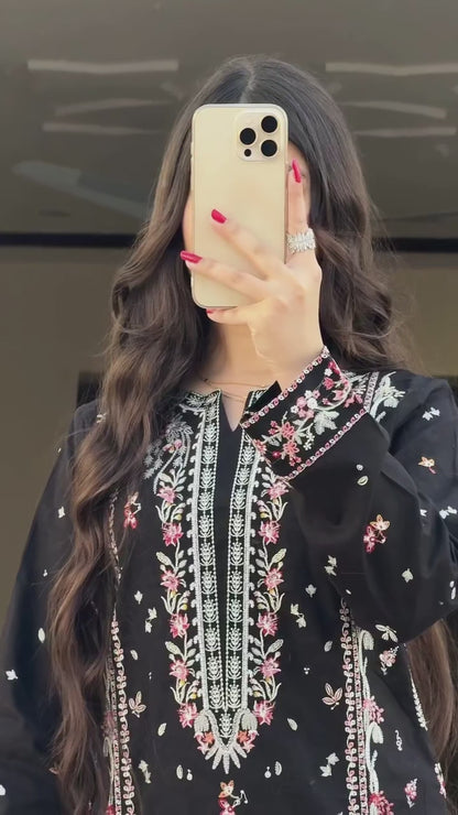 Luxury Embroidered Dhanak 3-Piece Suit – Black