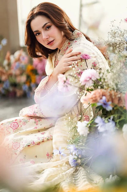 Elegant Cream Embroidered Dhanak 3-Piece Suit