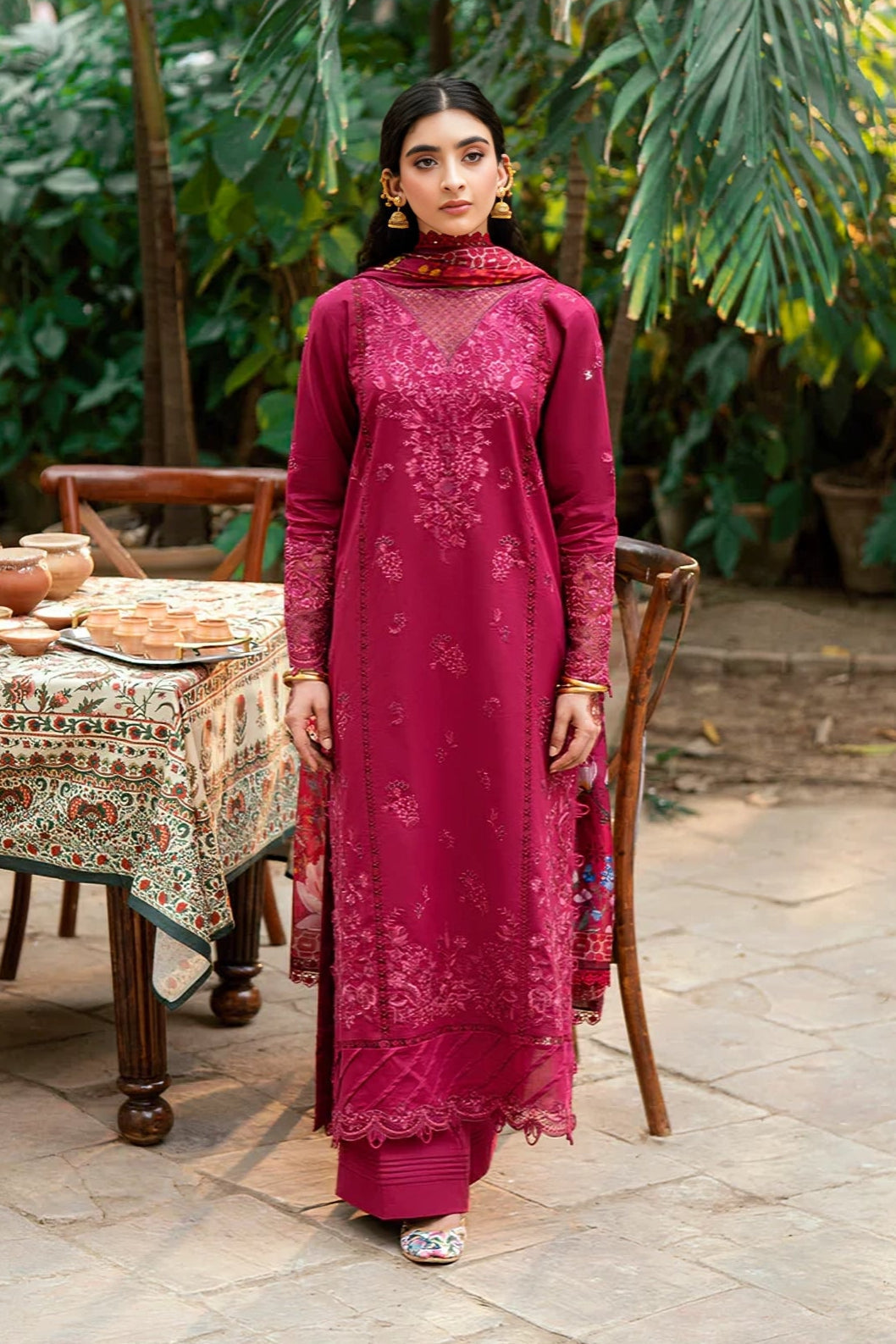 Fuchsia Flame Embroided Lawn 3-Piece Outfit - Sophisticated Wear