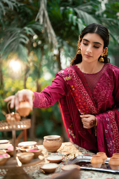 Fuchsia Flame Embroided Lawn 3-Piece Outfit - Sophisticated Wear