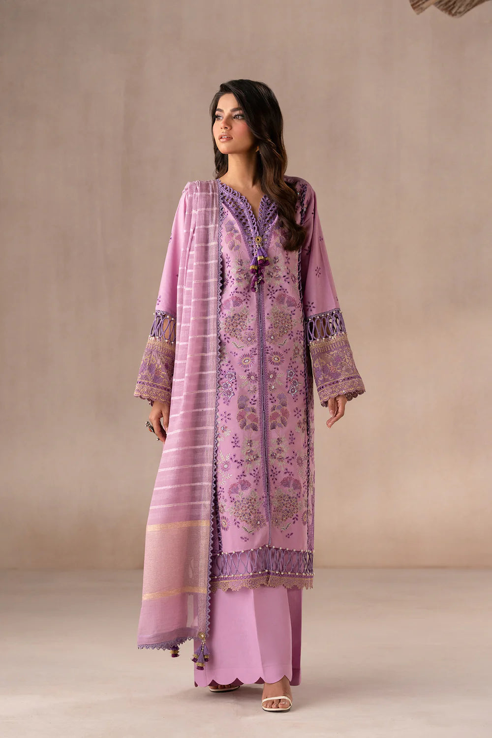 Lilac Noir Embroided Lawn 3-Piece Outfit - Pure Sophistication