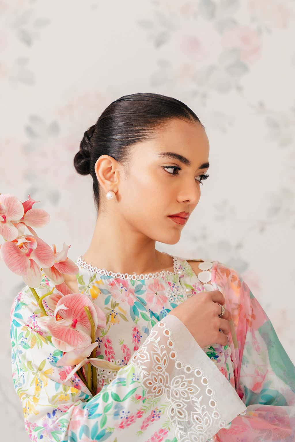 Cochineal Floral Printed Lawn 3-Piece Outfit - Timeless Elegance